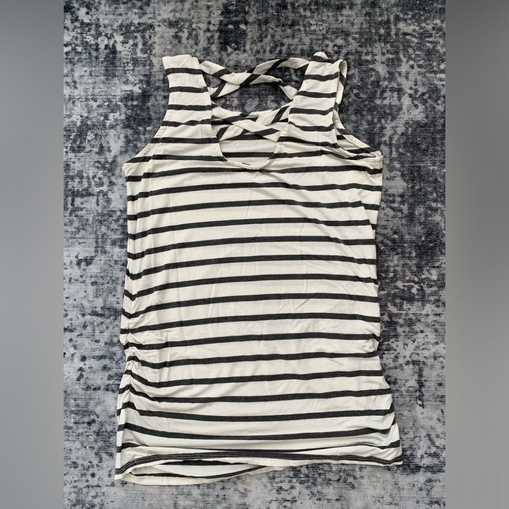 LOVEAPPELLA MATERNITY Cheyene Maternity Crossback Knit Tank | Med. | Blk & White - Picture 9 of 9